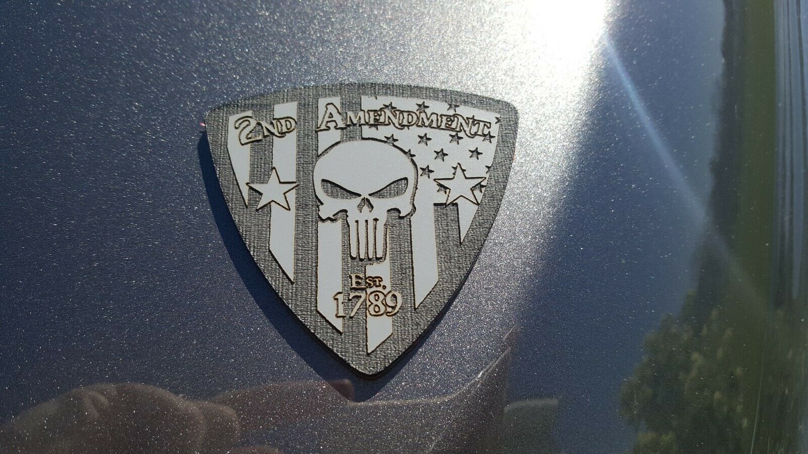 FMSgear 2nd Second Amendment Emblem Punisher Skull metal emblem attached to car surface